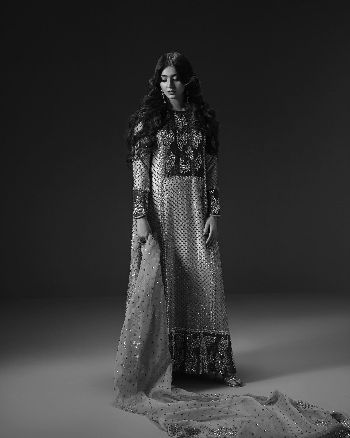 Durefishan Saleem Stuns in Luxury Women's Clothing by Muse Luxe - Muse ...