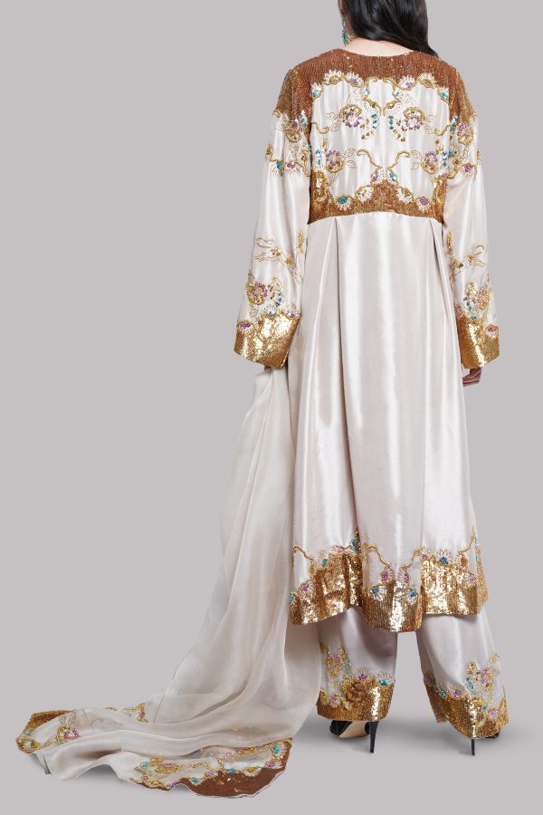 French Oak Embellished Raw Silk Set - Image 3