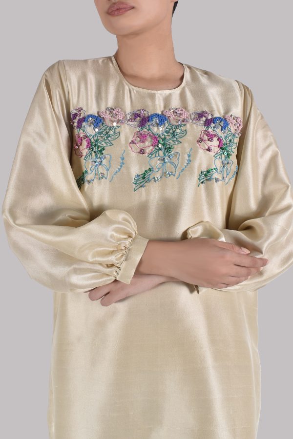 Lamb's Wool Embellished Raw Silk Set - Image 4