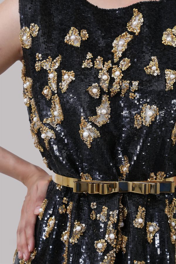 Black Embellished Tunic and Brocade Gharara Set - Image 4