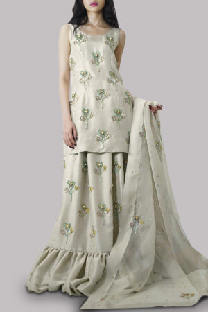 White Swan Embellished Raw Silk Skirt Set